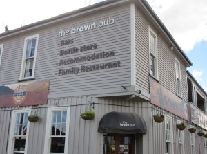 .... The Brown Pub!!